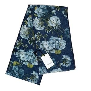 GUCCI Miniorophin Blue Blooms Floral Reversible Wool Scarf - NWT